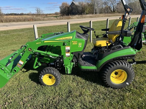 Image of John Deere 1025R Image 0