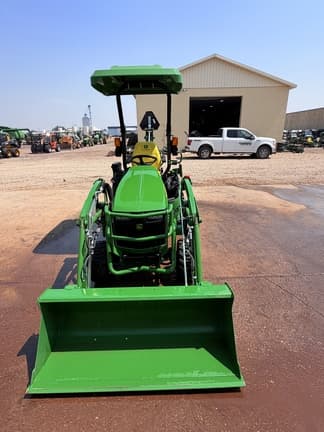 Image of John Deere 1025R equipment image 4