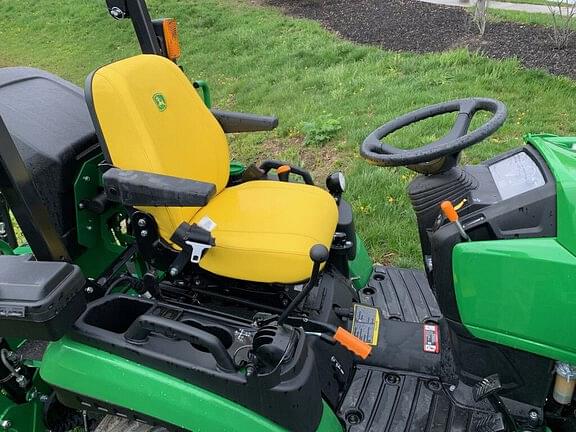 Image of John Deere 1025R equipment image 1