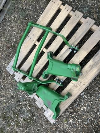 Image of John Deere 120R equipment image 4