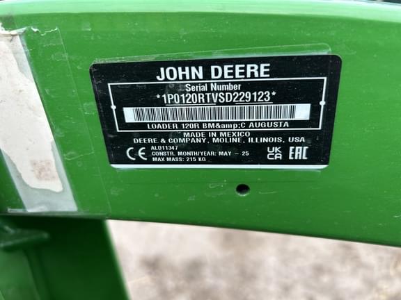 Image of John Deere 120R Image 1