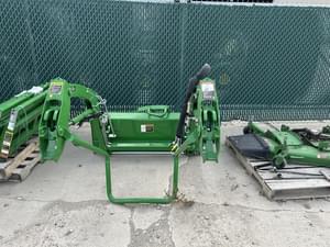 2025 John Deere 120R Image