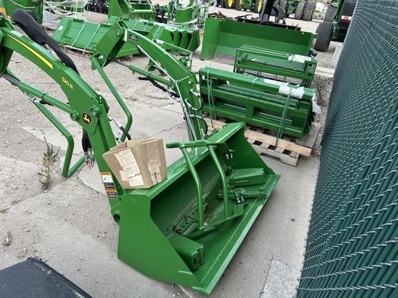 Image of John Deere 120R equipment image 3