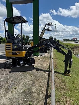 Image of John Deere 17P equipment image 3
