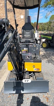 Image of John Deere 17P equipment image 3