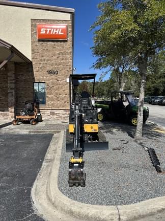 Image of John Deere 17P equipment image 1