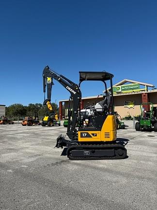 Image of John Deere 17P equipment image 2