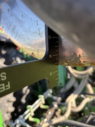 Image of John Deere 1725C equipment image 1