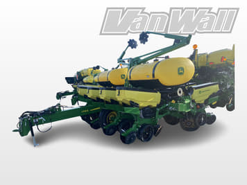 Main image John Deere 1765