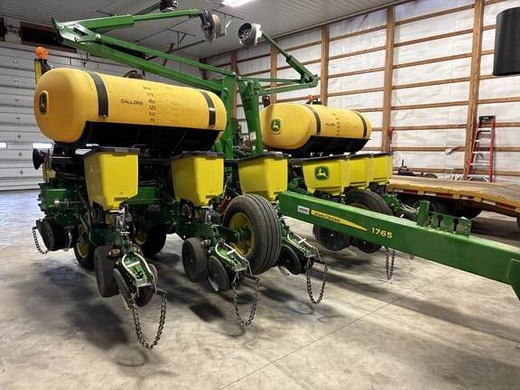 2025 John Deere 1765 Equipment Image0