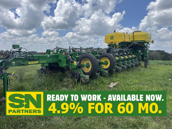 2025 John Deere 1775 Equipment Image0