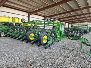 2025 John Deere 1775 Image