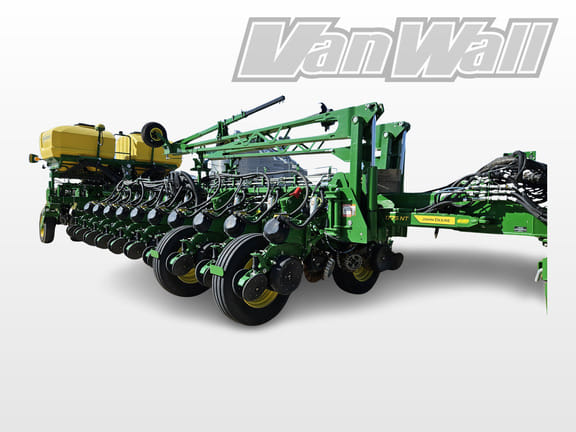 2025 John Deere 1775 Equipment Image0