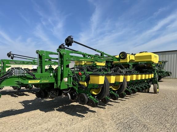 Image of John Deere 1775 Primary image