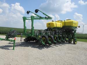 2025 John Deere 1775 Image