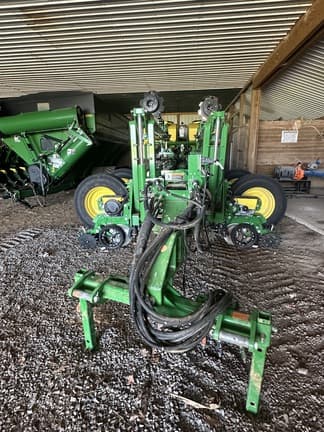 Image of John Deere 1775 equipment image 2