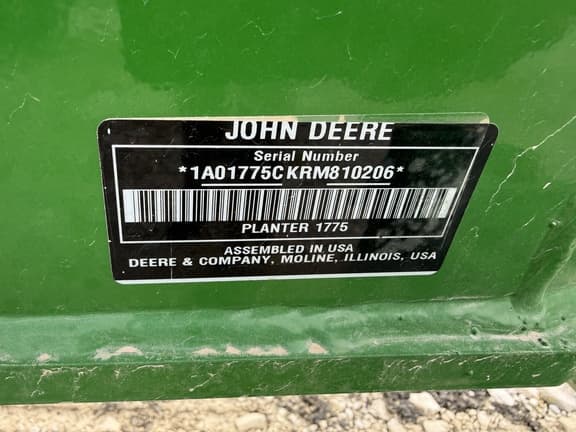 Image of John Deere 1775 equipment image 1