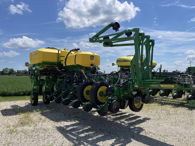 Image of John Deere 1775 equipment image 1