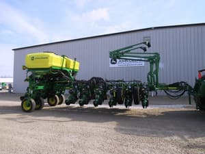 2025 John Deere 1775 Image