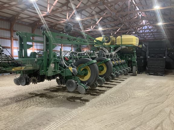 Image of John Deere 1775 Primary image