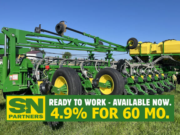 2025 John Deere 1775 Equipment Image0