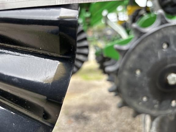 Image of John Deere 1795 equipment image 3