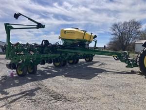 2025 John Deere 1795 Image