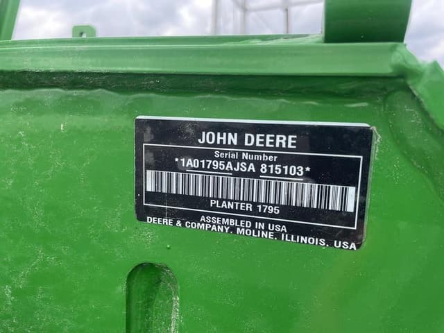Image of John Deere 1795 equipment image 1