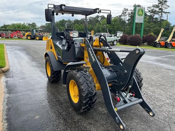 Image of John Deere 184G equipment image 3