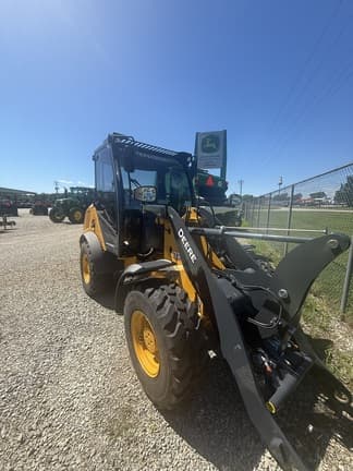 Image of John Deere 184G Primary image