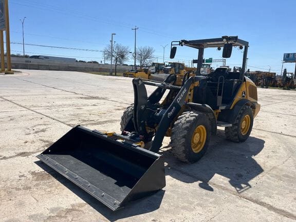 2025 John Deere 184G Equipment Image0