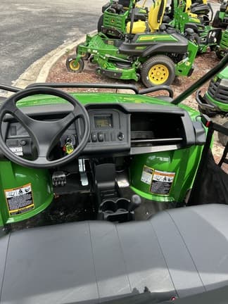Image of John Deere HPX615E equipment image 3