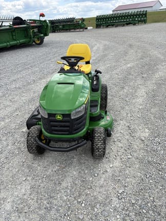 2025 John Deere S220 Equipment Image0