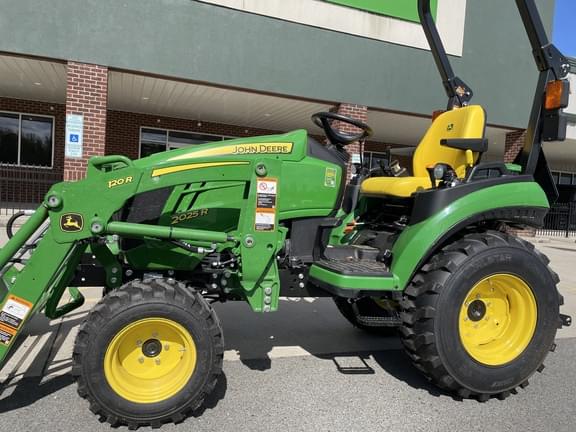 Image of John Deere 2025R Primary image