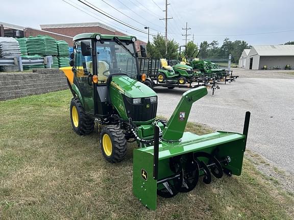 Image of John Deere 2025R Primary image