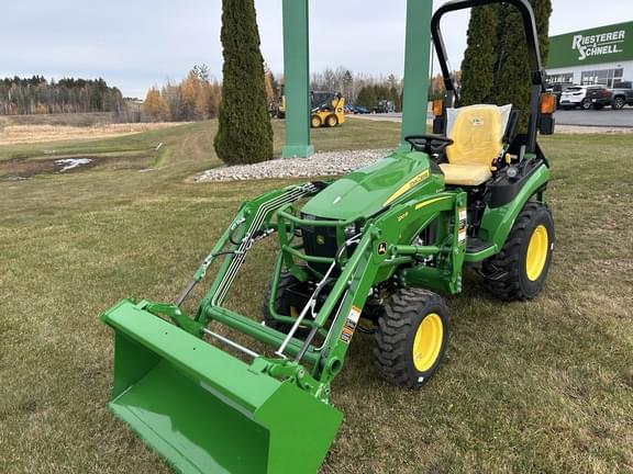Image of John Deere 2025R equipment image 2