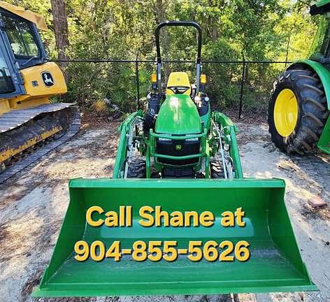 Image of John Deere 2025R equipment image 2