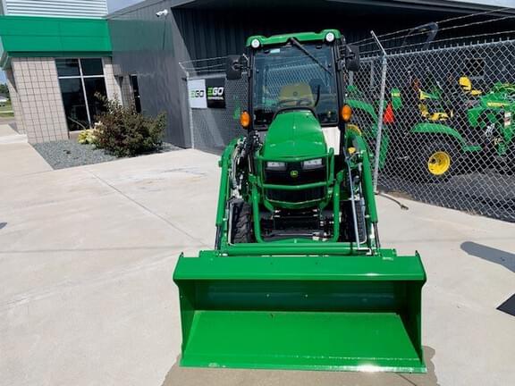 Image of John Deere 2025R equipment image 3