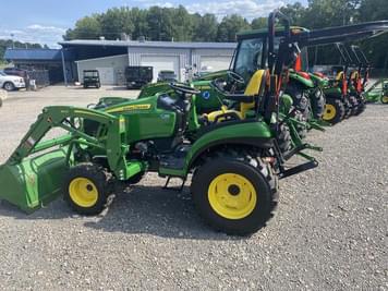 Main image John Deere 2025R