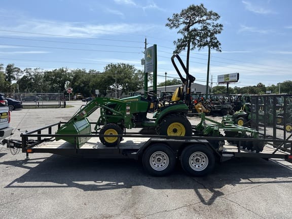 Main image John Deere 2025R