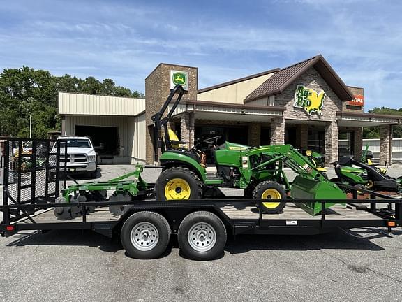 Image of John Deere 2025R equipment image 3