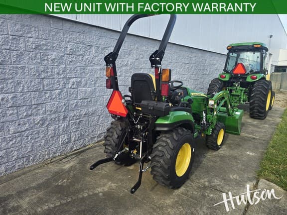 Image of John Deere 2025R equipment image 2