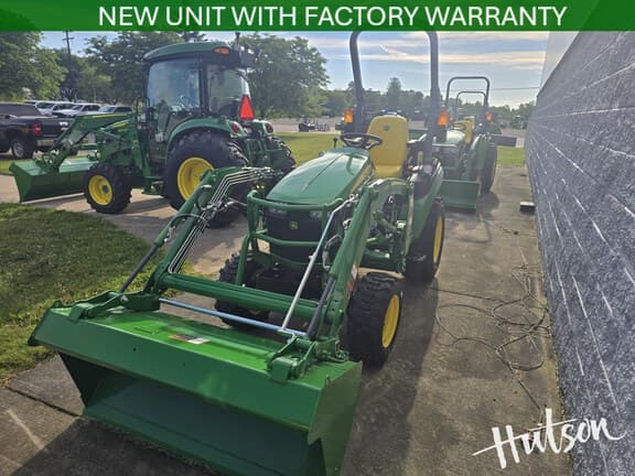 Image of John Deere 2025R equipment image 1