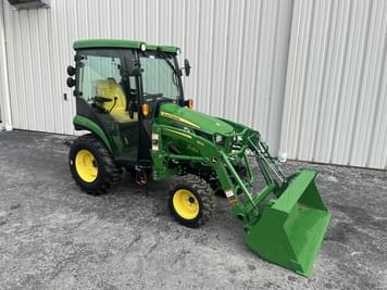 Main image John Deere 2025R