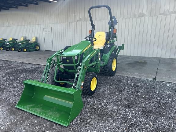 Image of John Deere 2025R equipment image 1