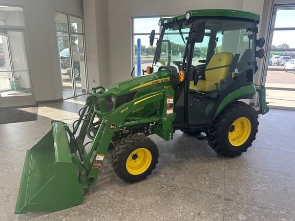 Image of John Deere 2025R Image 1
