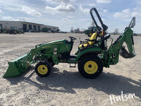 Image of John Deere 2025R equipment image 2