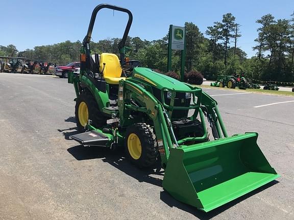 Image of John Deere 2025R equipment image 1