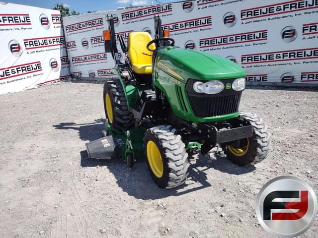 Image of John Deere 2025R equipment image 2