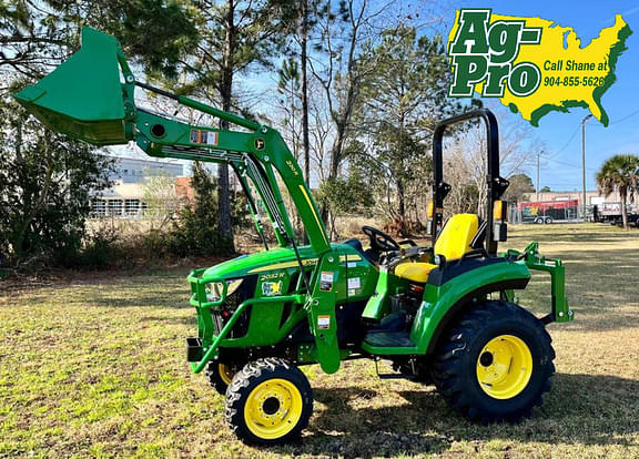 Image of John Deere 2032R equipment image 1